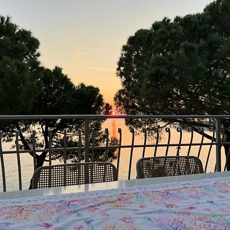 Apartment Mit Meerblick Am Strand Costa Azzura Grado Dış mekan fotoğraf
